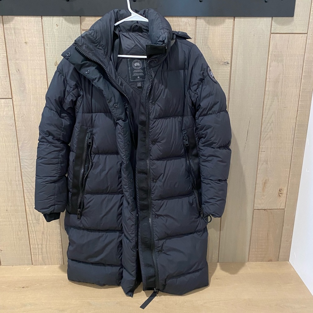 Canada Goose Byward Parka Black Label XS